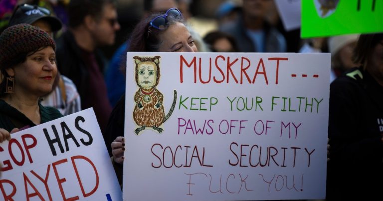 Republicans’ Social Security Attacks Disproportionately Harm Retirees of Color – Mother Jones